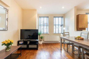 Luxury 2BDR duplex apt, N London, 2 floors